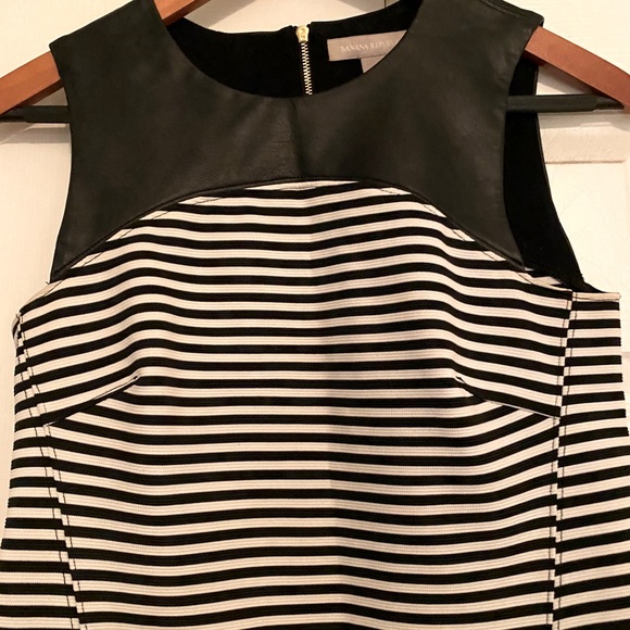 Banana Republic top - Picture 2 of 3